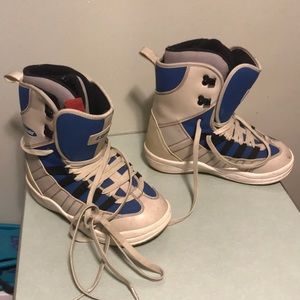 Liquid Snow board boots